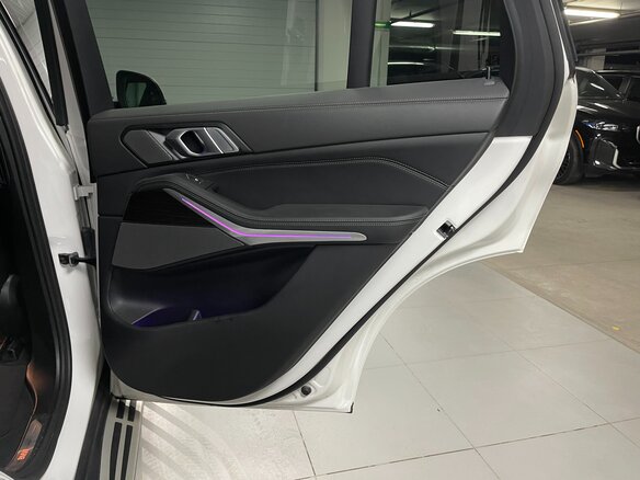 2023 BMW X5 40i IV (G05/G18) Рестайлинг, белый, 14300000 рублей - вид 18