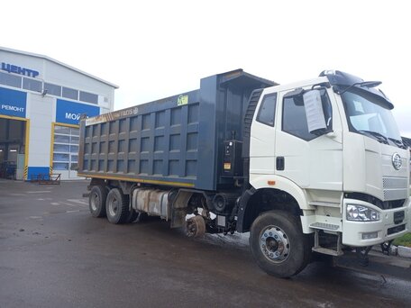2022 FAW J6 CA3310, белый, 2000000 рублей, вид 2