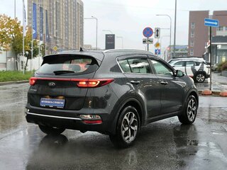 2019 Kia Sportage IV Рестайлинг, серый, 1765000 рублей, вид 4