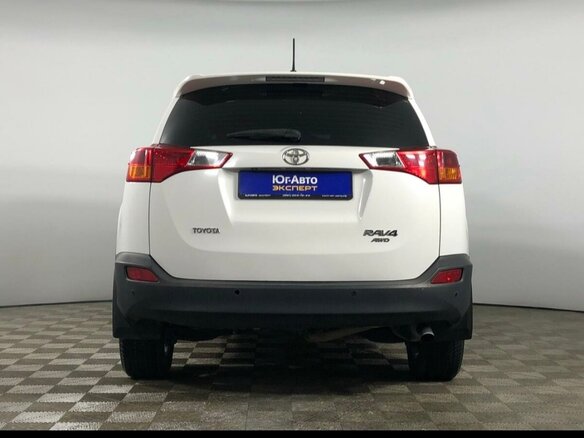 2013 Toyota RAV4 IV (XA40), белый, 1888708 рублей - вид 1
