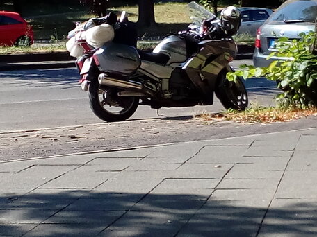 2007 Yamaha FJR1300, серебристый, 590000 рублей, вид 3