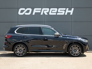 2018 BMW X5 M50d IV (G05/G18), чёрный, 6925000 рублей, вид 5