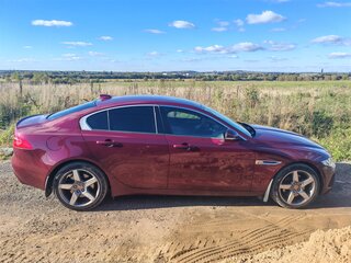 2016 Jaguar XE I, красный, 1630000 рублей, вид 4