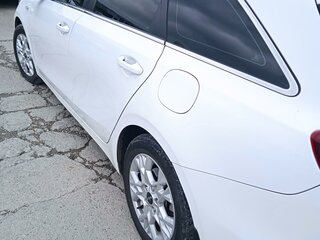 2021 Kia Ceed III Рестайлинг, белый, 1880000 рублей, вид 3