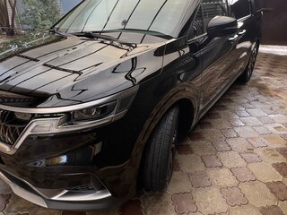 2022 Kia Carnival IV, чёрный, 4350000 рублей, вид 1