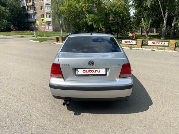 2002 Volkswagen Bora I, серебристый, 450000 рублей - вид 5