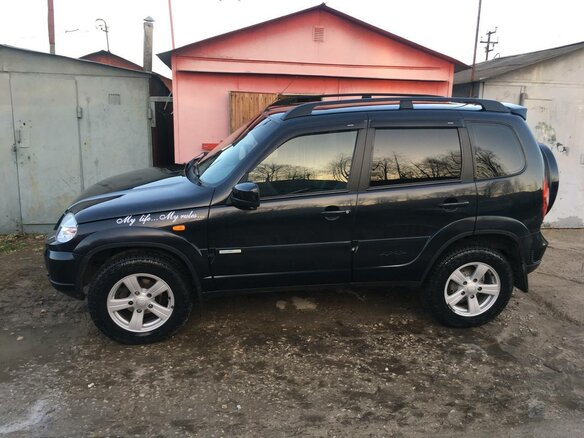 2014 Chevrolet Niva I Рестайлинг, чёрный, 610000 рублей - вид 6