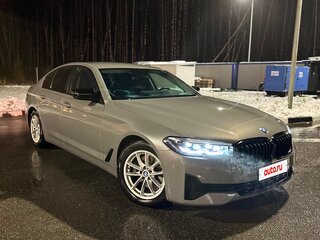 2021 BMW 5 серии 520d VII (G30/G31/G38) Рестайлинг, серый, 4150000 рублей, вид 5