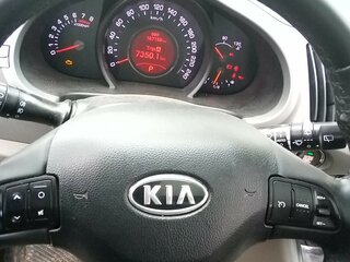 2010 Kia Sportage III, серебристый, 1700000 рублей, вид 3
