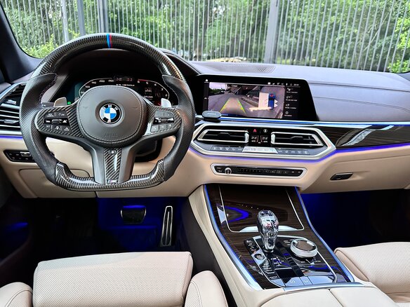 2019 BMW X5 M50d IV (G05/G18), синий, 6500000 рублей - вид 9