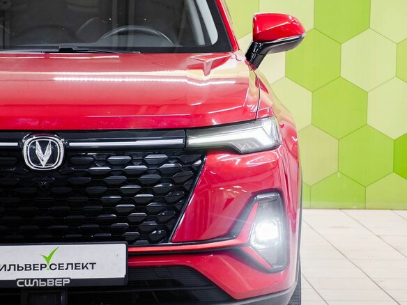 2023 Changan CS35 Plus I Рестайлинг, красный, 1600000 рублей - вид 9