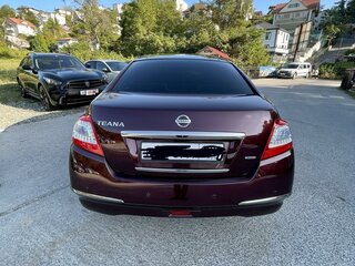 2011 Nissan Teana II (J32) Рестайлинг, красный, 1150000 рублей, вид 5