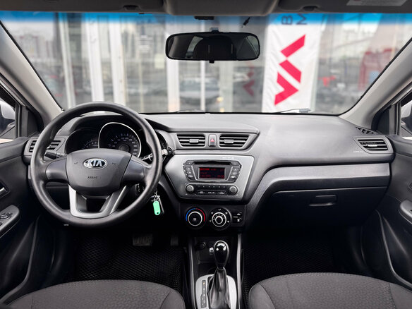 2014 Kia Rio 6-speed III, серый - вид 9