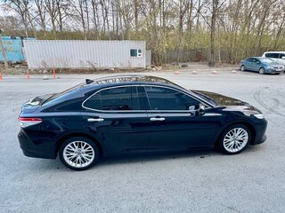 2018 Toyota Camry VIII (XV70), чёрный, 3100000 рублей, вид 5