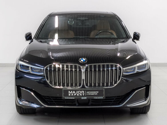 2022 BMW 7 серии Long 730Ld VI (G11/G12) Рестайлинг, чёрный, 6995000 рублей - вид 1