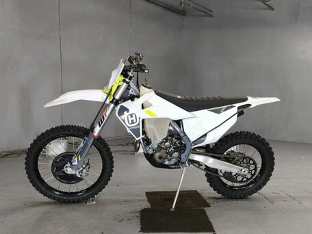 2020 Husqvarna FE 250, белый, 760000 рублей, вид 1