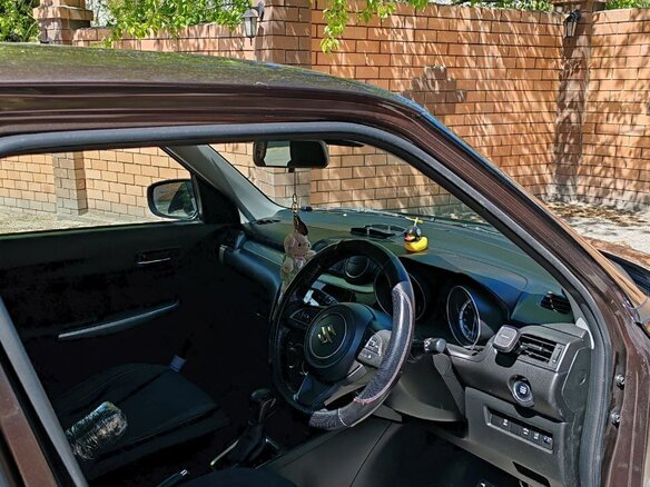 2017 Suzuki Swift V, коричневый, 1000000 рублей - вид 4