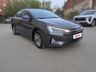 2019 Hyundai Elantra VI (AD) Рестайлинг, серый, 1900000 рублей, вид 3
