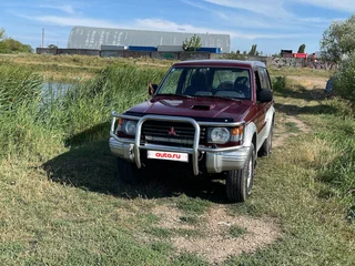 1996 Mitsubishi Pajero II, красный, 250000 рублей, вид 1