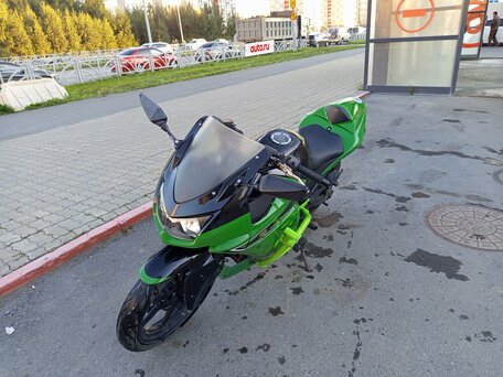 2009 Kawasaki Ninja 250R, зелёный, 250000 рублей, вид 2