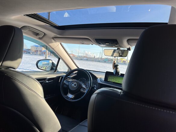 2019 Lexus RX 300 IV Рестайлинг, белый, 5500000 рублей - вид 20