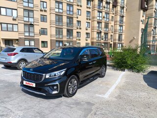2019 Kia Carnival III, чёрный, 2950000 рублей, вид 2