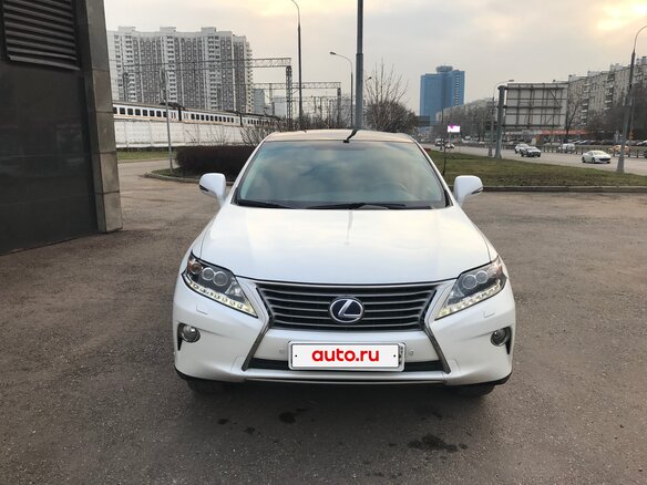 2012 Lexus RX 450h III Рестайлинг, белый, 2300000 рублей - вид 1