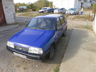 2004 Иж 2126 «Ода», синий, 370000 рублей, вид 2