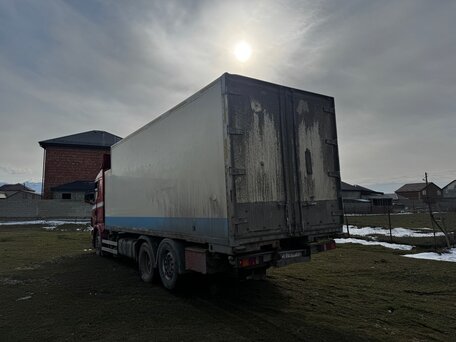 1999 Scania R-Series, красный, 2200000 рублей, вид 4