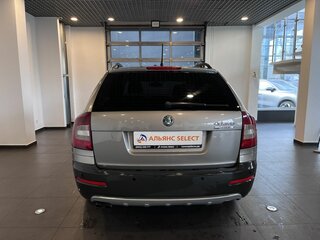 2011 Skoda Octavia Scout II (A5) Рестайлинг, серый, 1080000 рублей, вид 4