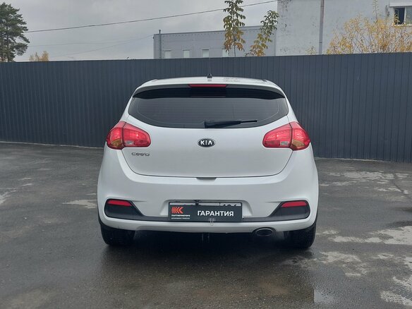 2015 Kia Ceed II, белый, 999000 рублей - вид 5