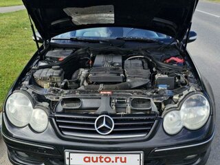 2007 Mercedes-Benz C-Класс 180 II (W203) Рестайлинг, чёрный, 655000 рублей, вид 2