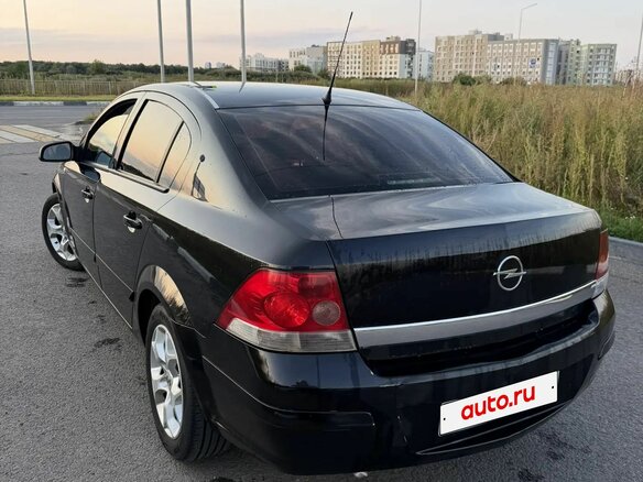 2008 Opel Astra H Рестайлинг, чёрный, 390000 рублей - вид 9