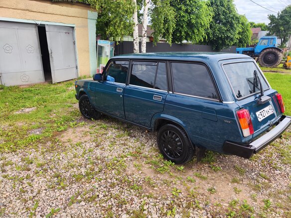 2002 Lada (ВАЗ) 2104 5-speed, зелёный, 400000 рублей - вид 2