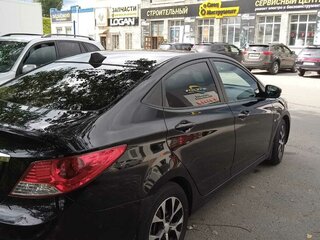2012 Hyundai Solaris I, чёрный, 750000 рублей, вид 4