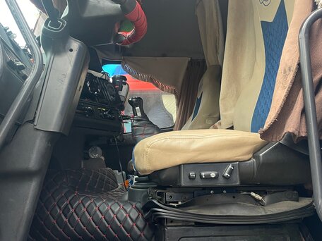 1996 Volvo FH, синий, 1050000 рублей, вид 4