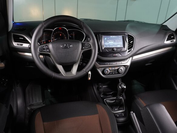 2017 Lada (ВАЗ) Vesta I, белый, 969000 рублей - вид 5