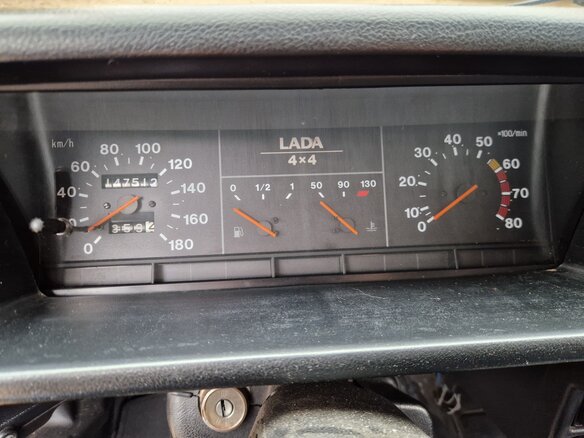 2006 Lada (ВАЗ) 2131 (4x4) I, синий, 330000 рублей - вид 14