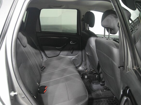 2015 Nissan Terrano III (D10), серый, 1350000 рублей - вид 18