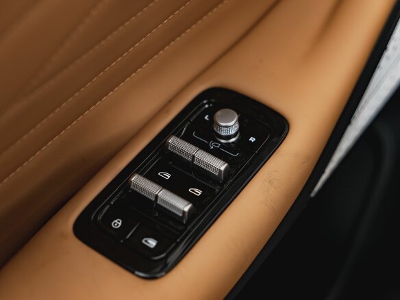 2026 Geely EX5 Гибрид EM-i, белый - вид 12