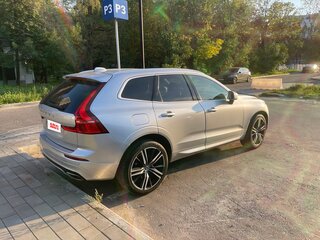 2019 Volvo XC60 II, серый, 3450000 рублей, вид 4
