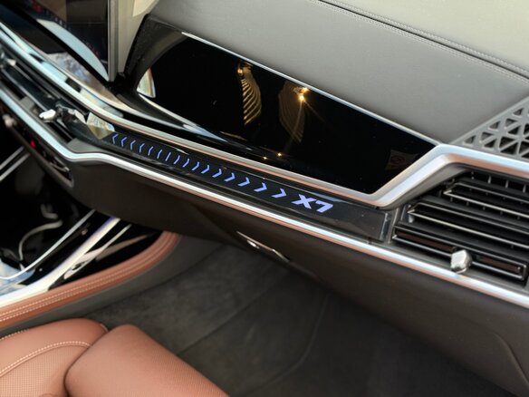 2023 BMW X7 40d I (G07) Рестайлинг, чёрный - вид 20