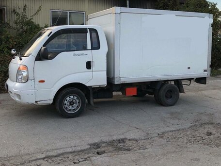 2010 Kia Bongo, белый, 950000 рублей, вид 1