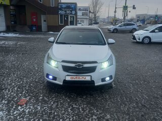 2012 Chevrolet Cruze I, белый, 600000 рублей, вид 2