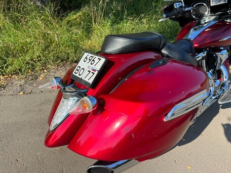 2014 Yamaha XV 1900, красный, 1100000 рублей, вид 3