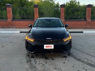 2021 Kia K5 III, чёрный, 1500000 рублей, вид 1