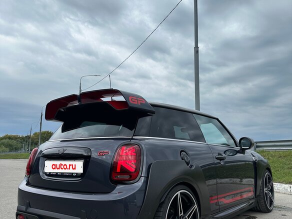 2020 Mini Hatch JCW John Cooper Works GP III (F55/F56) Рестайлинг, серый, 5500000 рублей - вид 13