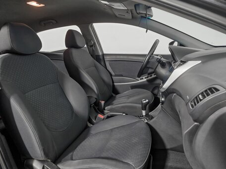 2011 Hyundai Solaris I, чёрный, 550000 рублей, вид 5
