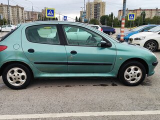 2001 Peugeot 206, зелёный, 300000 рублей, вид 3