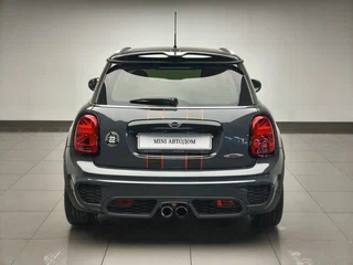 2018 Mini Hatch JCW III (F55/F56) Рестайлинг, серый, 4147000 рублей, вид 4